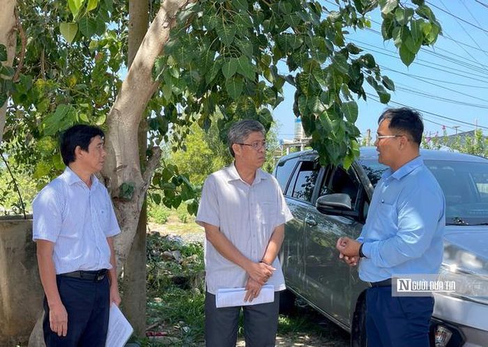 Phó Chủ tịch UBND tỉnh Lâm Đồng - ông Nguyễn Minh kiểm tra tiến độ 2 dự án trọng điểm.