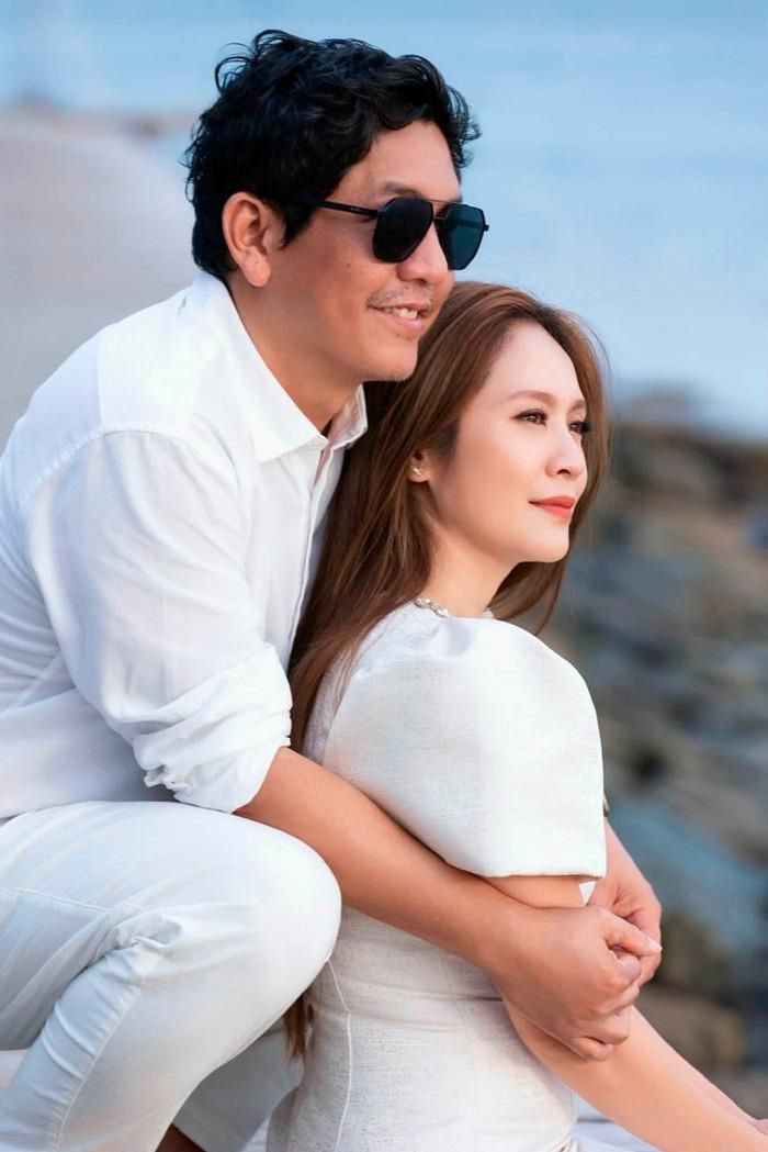 Thanh Thúy - Đức Thịnh là cặp vợ chồng nổi tiếng trong showbiz Việt. Ảnh: FBNV