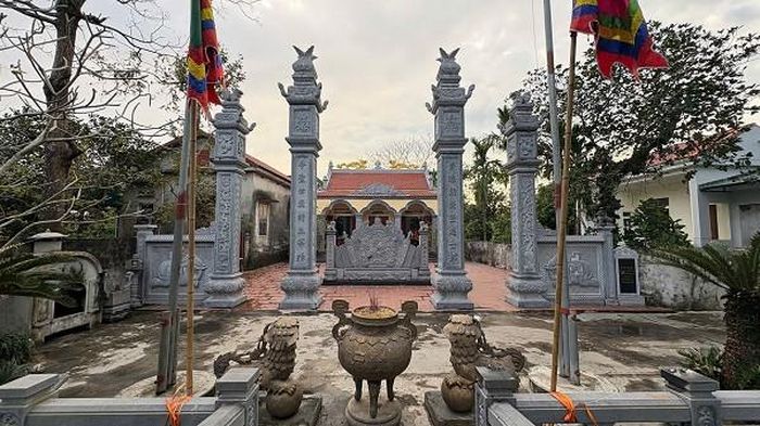 Nhà thờ họ Đào tọa lạc tại thôn Đông Trang, phường Nam Hoa Lư, tỉnh Ninh Bình. Ảnh: Du lịch Ninh Bình.com