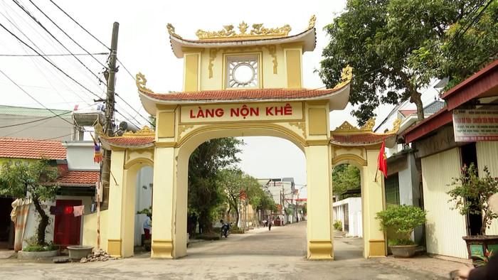 Làng Nộn Khê, xã Yên Từ, huyện Yên Mô (cũ) được biết đến với nhiều nét văn hóa độc đáo về cảnh quan, kiến trúc, lễ hội. Ảnh: Truyền hình Ninh Bình