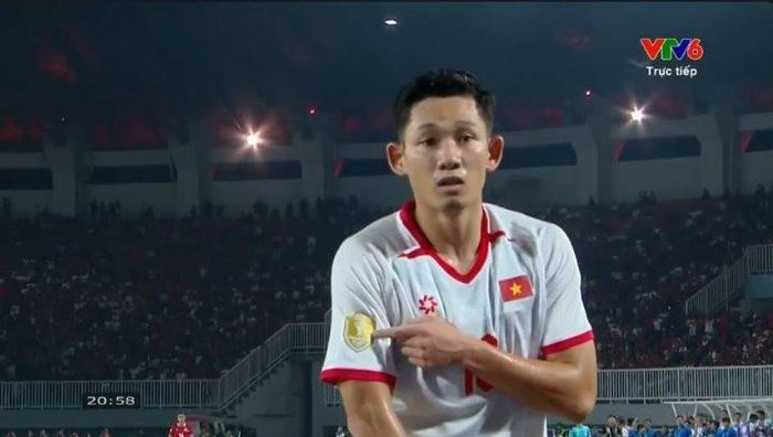 Nguyễn Hải Long nâng tỷ số lên 2-0. Ảnh chụp màn hình