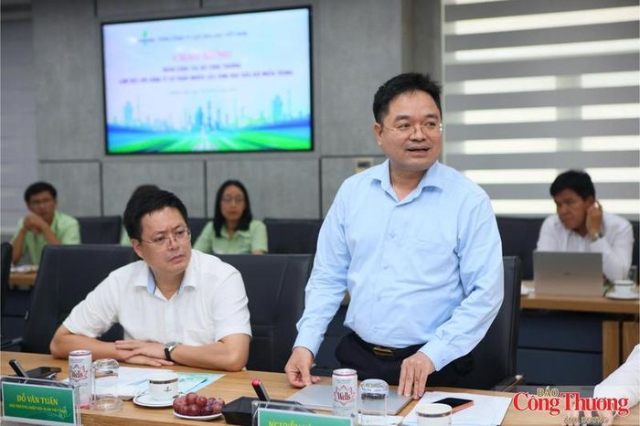 Tổng Biên tập Báo Công Thương Nguyễn Văn Minh mong muốn báo chí truyền thông sẽ tiếp tục đồng hành, lan tỏa tích cực về chuyển đổi nhiên liệu sinh học.