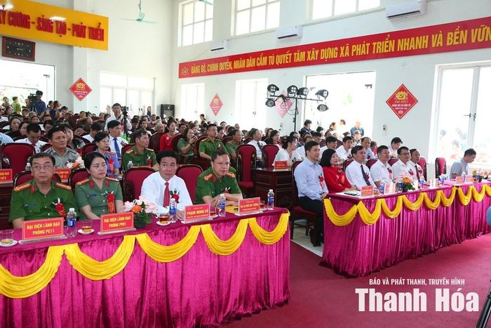 Các đại biểu dự ngày hội.