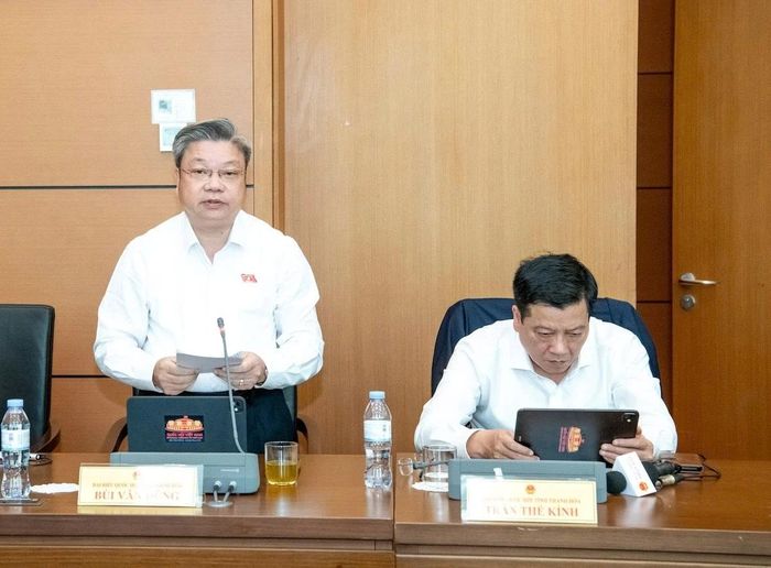 Đại biểu Quốc hội Bùi Văn Dũng.