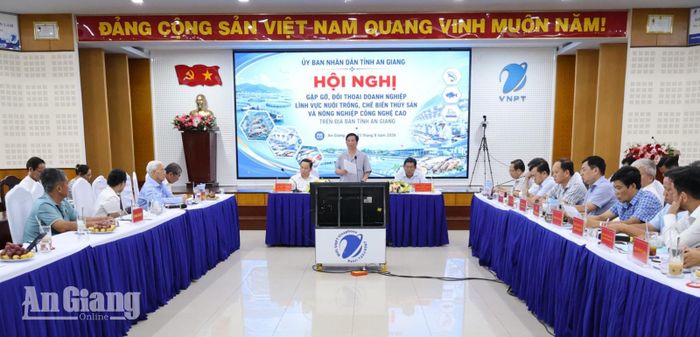 Quang cảnh hội nghị