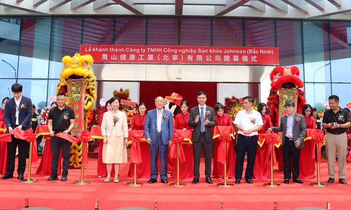  Tập đoàn khánh thành nhà máy Johnson số 2 tại Việt Nam. 