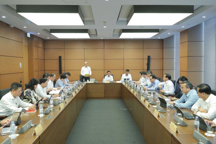 Quang cảnh phiên thảo luận tại tổ 15 chiều 3/8. Ảnh: Quốc hội