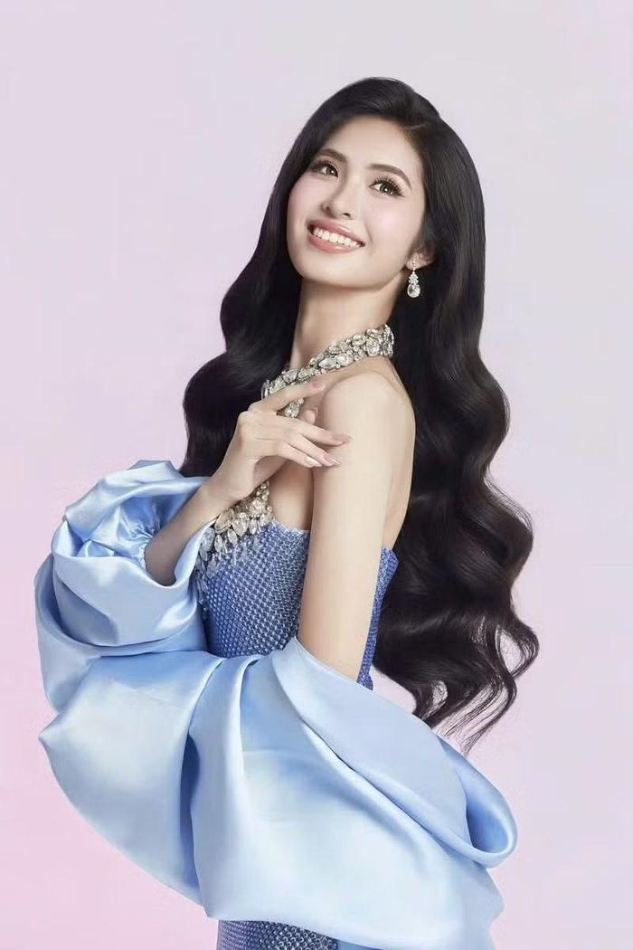 Hoa khôi Đại học Ngoại thương Lê Phương Nghi (cựu học sinh Trường THPT chuyên Hùng Vương, tỉnh Gia Lai) tự tin bước vào vòng Chung khảo cuộc thi Hoa hậu Việt Nam 2026.