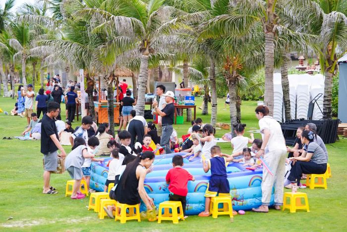 Mỗi cuối tuần tại CaraWorld có nhiều không gian vui chơi phù hợp cho đa dạng lứa tuổi.