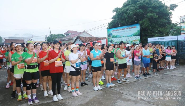 Các vận động viên dự giải