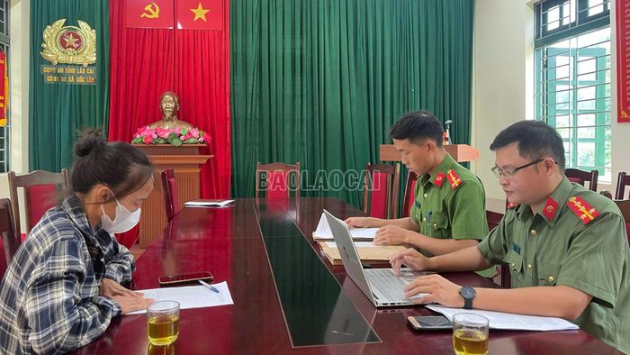 Công an xã Cốc Lầu triệu tập L.T.H đến làm việc.