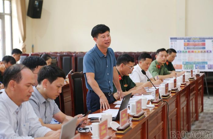Phạm Đức Luận - Cục trưởng Cục Quản lý đê điều và Phòng, chống thiên tai phát biểu tại buổi làm việc.
