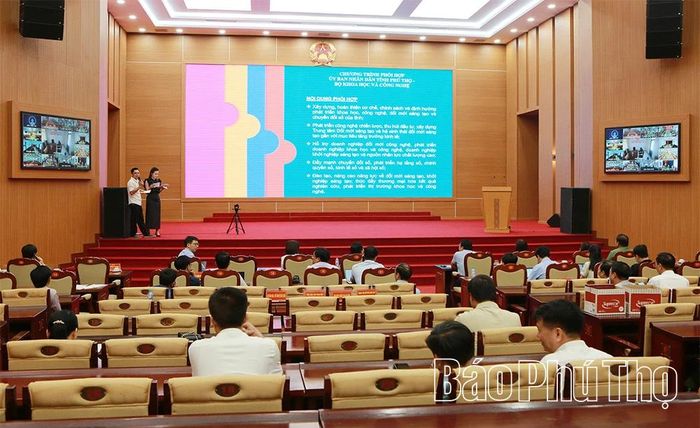 Quang cảnh buổi tổng duyệt.