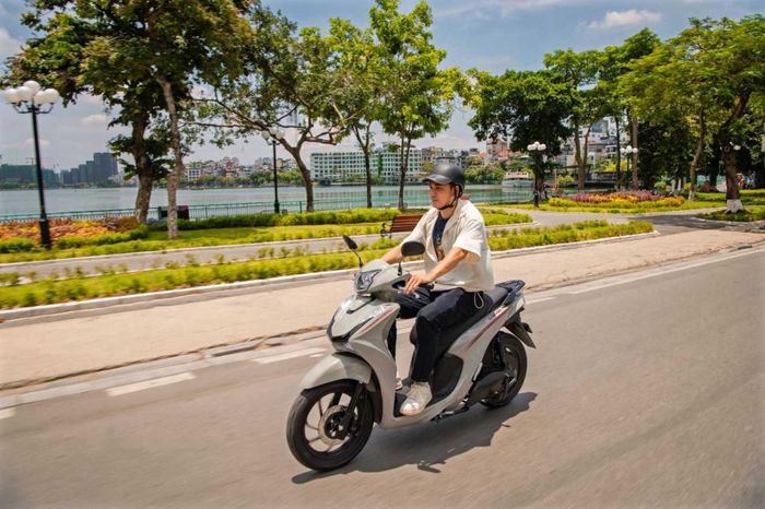OSAKAR tập trung xây dựng một chiếc xe có thiết kế cân đối, cảm giác lái ổn định