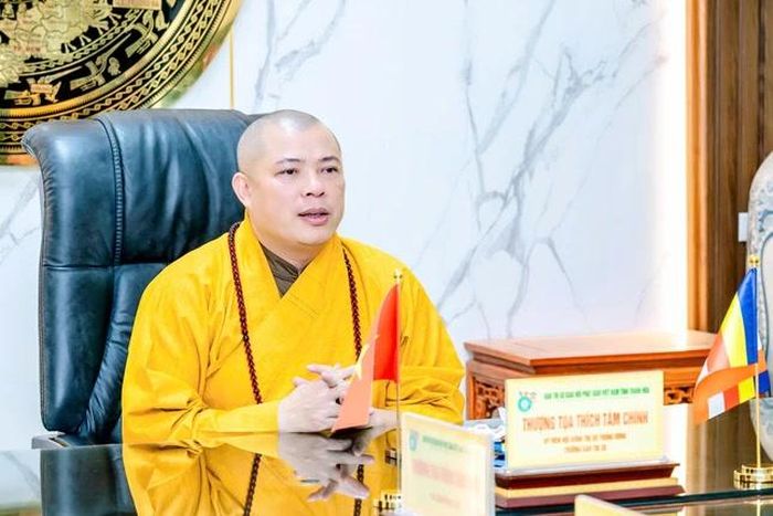 Thượng tọa Thích Tâm Chính phát biểu tại buổi lễ