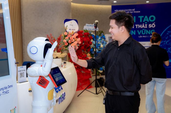 Trong hầu hết các lĩnh vực, hoạt động thường nhật tại TP. Hồ Chí Minh sẽ triển khai áp dụng công nghệ số, AI để phục vụ