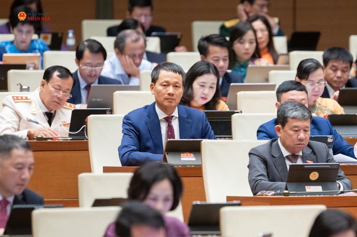 Các đại biểu dự phiên họp. Ảnh: Phạm Thắng