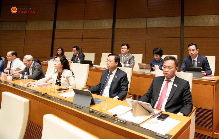 Các đại biểu tham dự phiên khai mạc