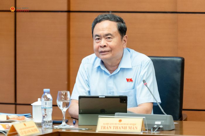 Chủ tịch Quốc hội Trần Thanh Mẫn phát biểu thảo luận tại tổ