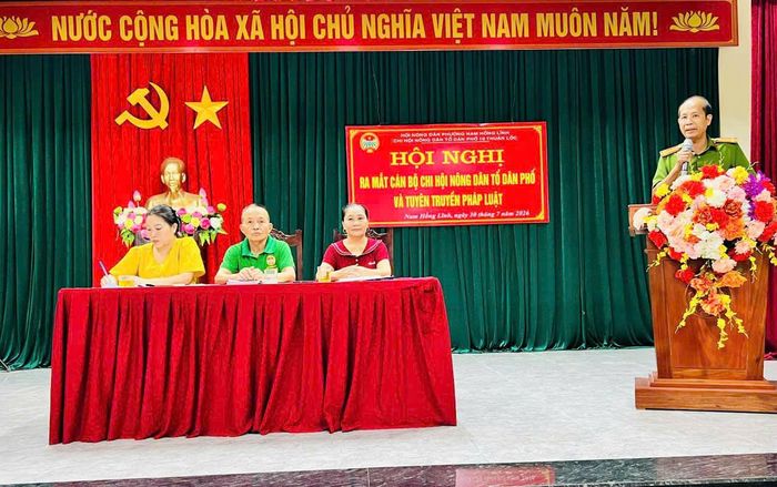 Cử tri kỳ vọng Luật Phổ biến giáo dục pháp luật (sửa đổi) sẽ góp phần đưa luật đến với nhân dân kịp thời, hiệu quả. Ảnh: Bình Nguyên