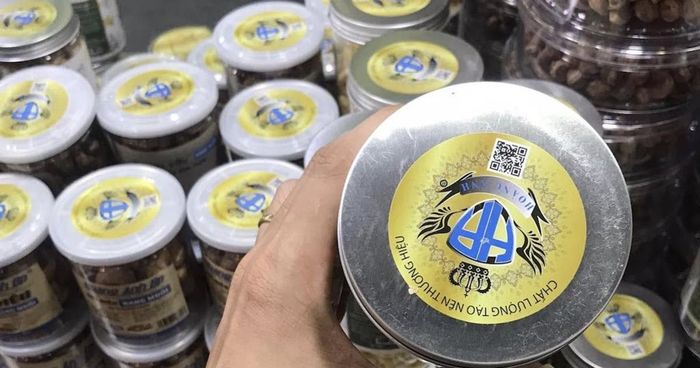 HTX Hoàng Anh phát triển nhiều sản phẩm chế biến từ hạt và trái điều, từng bước gia tăng giá trị nhờ xây dựng thương hiệu và bảo hộ sở hữu trí tuệ.