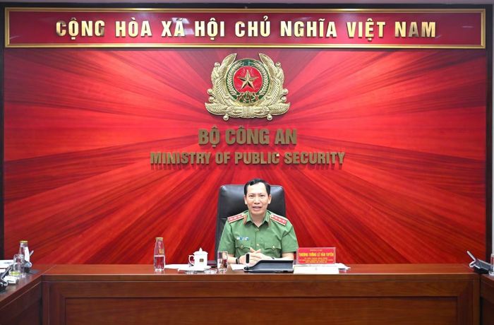 Thứ trưởng Lê Văn Tuyến chủ trì cuộc họp.