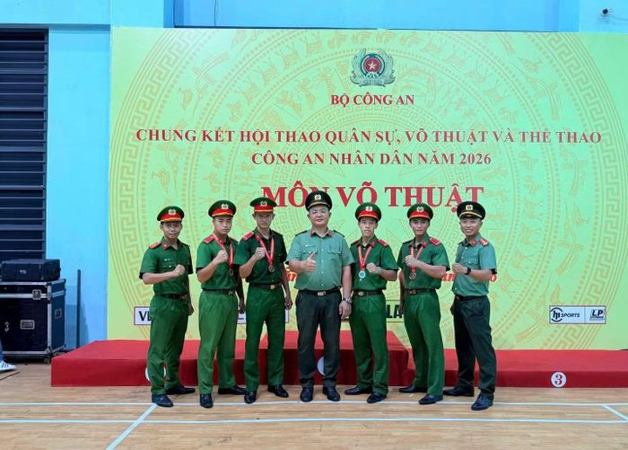 Đoàn vận động viên Công an TP Hồ Chí Minh liên tiếp giành nhiều huy chương tại Vòng Chung kết Hội thao Quân sự, Võ thuật và Thể thao CAND năm 2026.