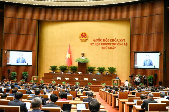 Quang cảnh Phiên khai mạc Kỳ họp. Ảnh: NHƯ Ý