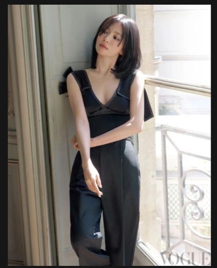 Song Hye Kyo khoe vẻ đẹp vượt thời gian trong bộ ảnh trên tạp chí Vogue. (Ảnh: IGNV)