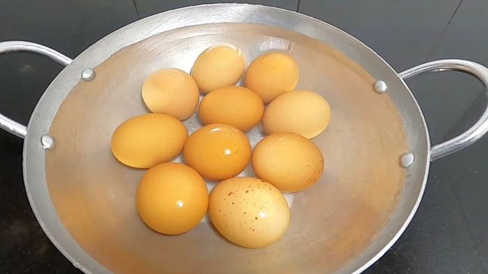 Giúp ổn định chất lượng khi luộc nhiều trứng cùng lúc. Ảnh minh họa.