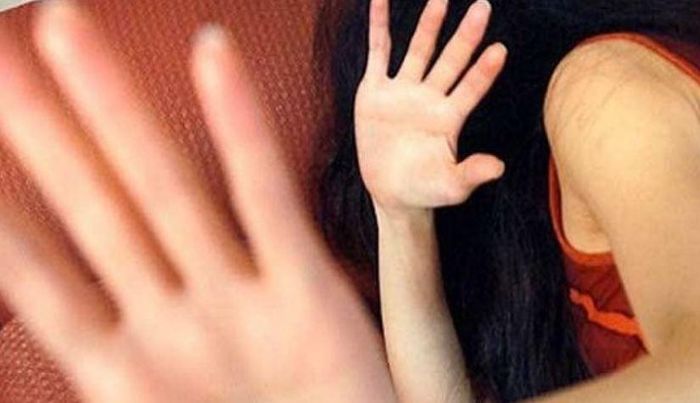 Nạn nhân chỉ được giải cứu sau khi một người hàng xóm phát hiện dấu hiệu bất thường. Ảnh minh họa