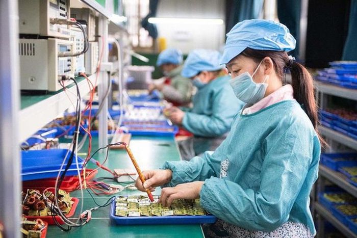 Doanh nghiệp thành lập mới và quay trở lại hoạt động trong 7 tháng năm 2026 lên gần 187.200 doanh nghiệp. Ảnh minh họa