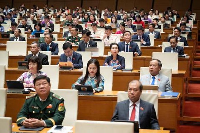 Các đại biểu Quốc hội tại Hội trường