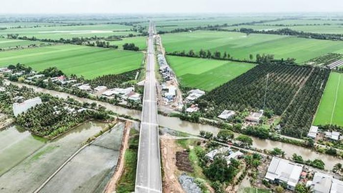 Cao tốc Châu Đốc - Cần Thơ - Sóc Trăng (đoạn qua tỉnh An Giang)