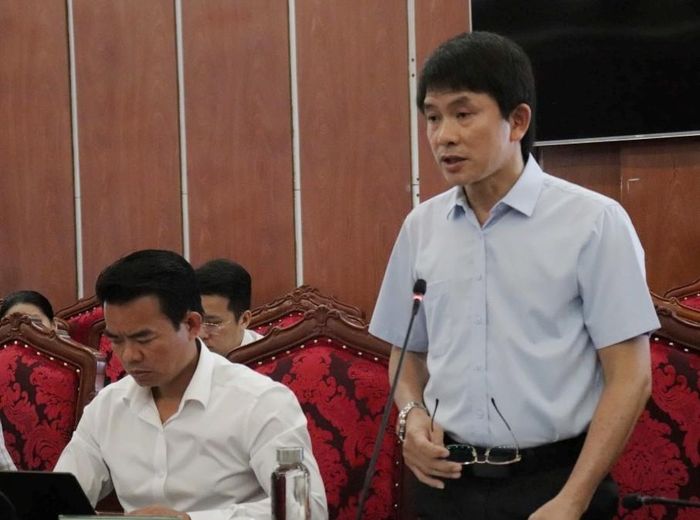 Ông Đào Quang Minh, Chi cục trưởng Chi cục Thủy sản và Biển đảo tỉnh Đắk Lắk, phát biểu tại buổi làm việc.