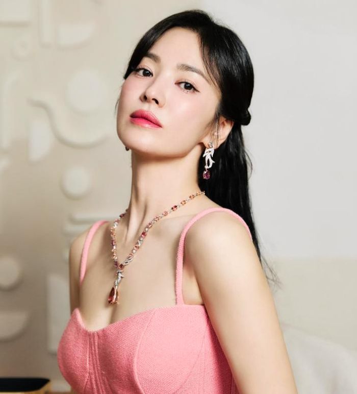 Nữ diễn viên Song Hye Kyo sau đổ vỡ hôn nhân vẫn chưa công khai hẹn hò với bất kỳ ai.