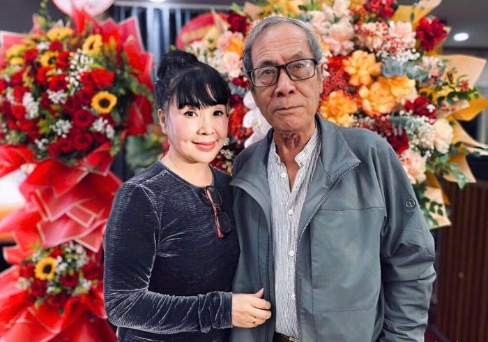 Vợ chồng NSND Lan Hương.