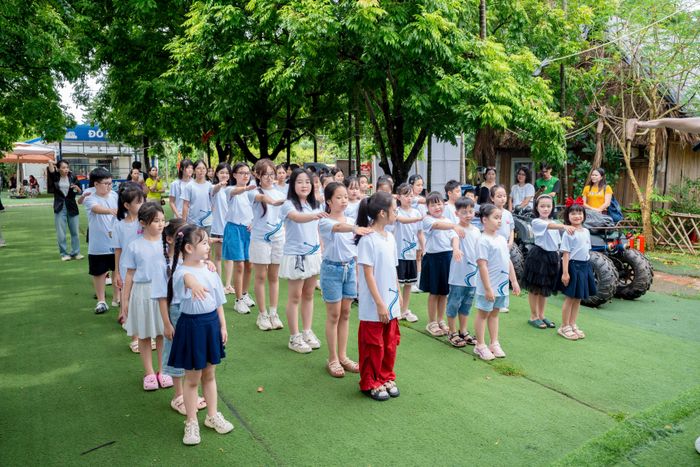 Top 50 tham gia trại hè “MC nhí truyền hình” kéo dài 2 ngày 1 đêm.
