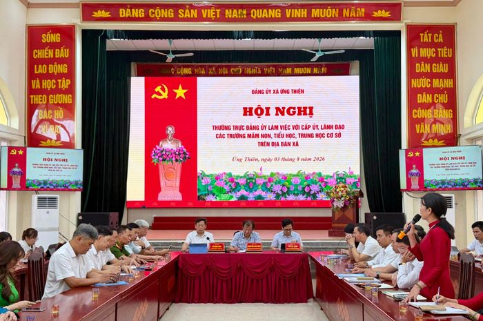 Đại diện các trường phát biểu ý kiến tại hội nghị. Ảnh: Vân Nga