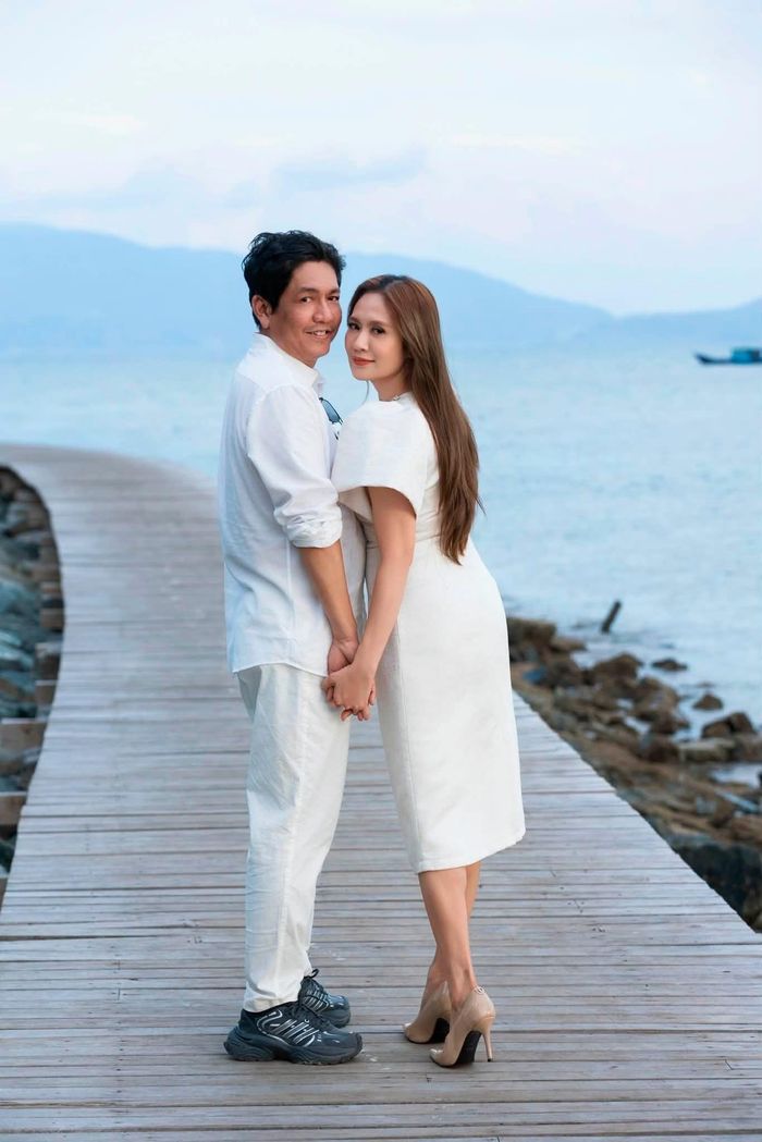 Theo Thanh Thúy và Đức Thịnh, những điều tưởng chừng rất đỗi giản dị lại chính là nền tảng tạo nên niềm vui và sự viên mãn trong cuộc sống.