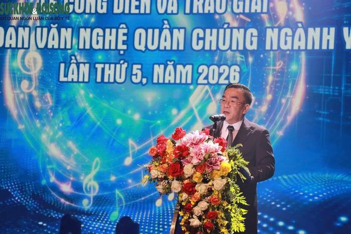 TS.BS Nguyễn Lương Tâm, Chủ tịch Công đoàn Y tế Việt Nam phát biểu tại buổi lễ. Ảnh: Công đoàn Y tế Việt Nam