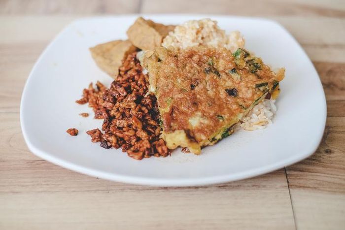 Tempeh, một món ăn có xuất xứ từ Indonesia, cũng là nguồn đạm thực vật chống viêm vượt trội. Ảnh: rakhmat suwandi/Pexels