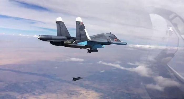 Sự xuất hiện của một mục tiêu hấp dẫn như Su-34 có thể sẽ khiến các phi công Ukraine mất thận trọng và cố gắng tấn công, khiến họ dễ bị các máy bay chiến đấu Su-35 của Nga tập kích.