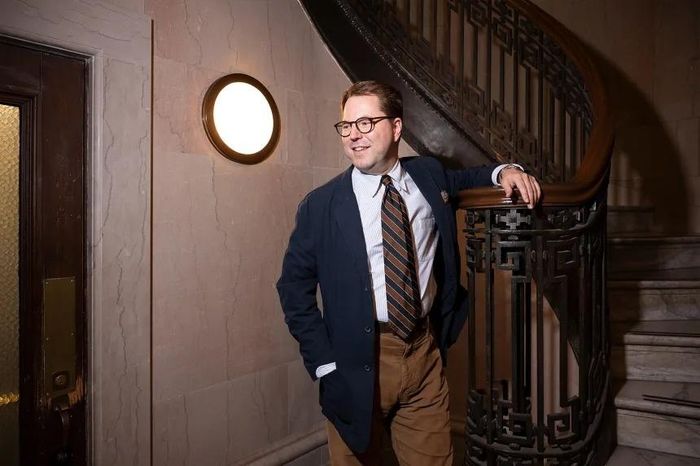  Ông Myles Cooper, quản lý thư viện, tại Viện Cơ khí ở San Francisco. Ảnh: SFGATE. 