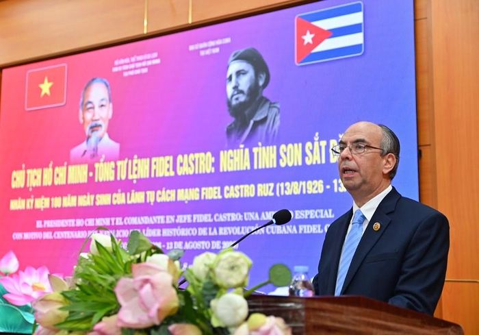 Ông Rogelio Polanco Fuentes, Đại sứ đặc mệnh toàn quyền nước Cộng hòa Cuba tại Việt Nam phát biểu