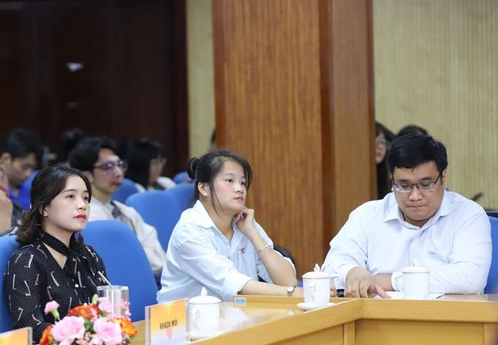 Nhiều gương thanh niên khuyết tật tham gia chương trình