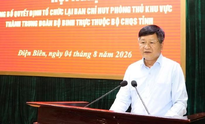 Đồng chí Lê Thành Đô, Phó Bí thư Thường trực Tỉnh ủy, Chủ tịch Hội đồng nhân dân tỉnh Điện Biên giao nhiệm vụ cho lãnh đạo Bộ Chỉ huy quân sự tỉnh và các ngành, địa phương phải quan tâm, hỗ trợ hai trung đoàn Bộ binh vừa thành lập thực hiện tốt nhiệm vụ công tác.