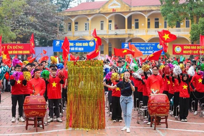 Gameshow luôn được sự quan tâm và nhiệt tình tham gia, cổ vũ của các học sinh Trung học phổ thông trên địa bàn tỉnh Phú Thọ.