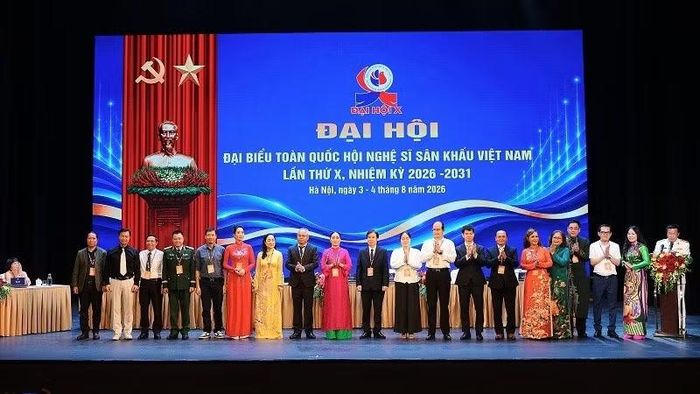 Ra mắt Ban Chấp hành Hội Nghệ sĩ Sân khấu Việt Nam nhiệm kỳ 2026-2031. (Ảnh: PHẠM TUẤN ANH)
