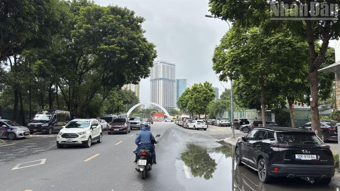 Đề án được triển khai theo hai giai đoạn. Trong đó, giai đoạn 1 tập trung xây dựng khu vực lõi của không gian văn hóa Cầu Giấy, gồm một số hạng mục trong Công viên Cầu Giấy và đoạn phố Thành Thái giáp công viên.